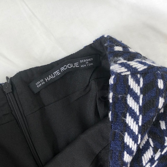 Patterned skirt - Picture 3 of 3